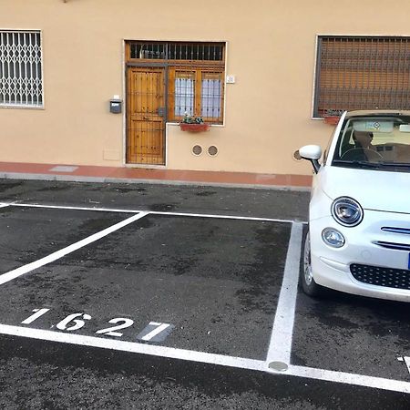 A Different Side of Florenz Exterior foto